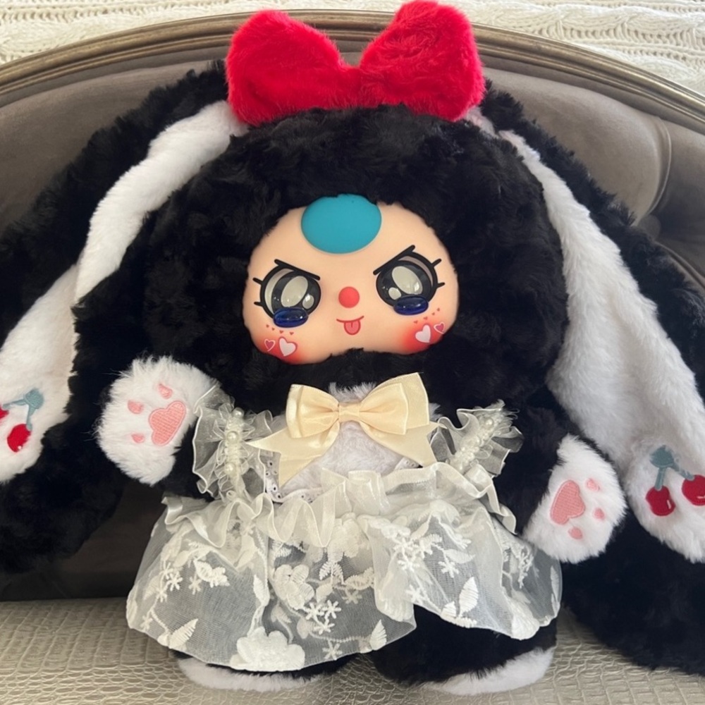 SECRET Rare Black Bunny-Baby Three 400%